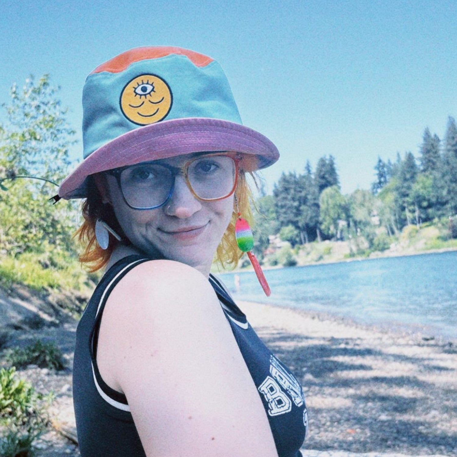 Gorro Pescador de Rueda Cromática