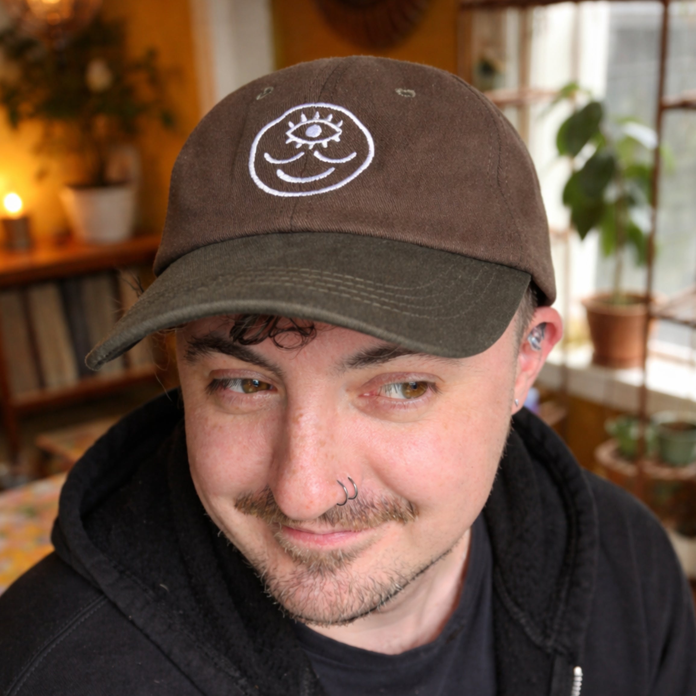 Gorra Bicolor Wokeface Logo