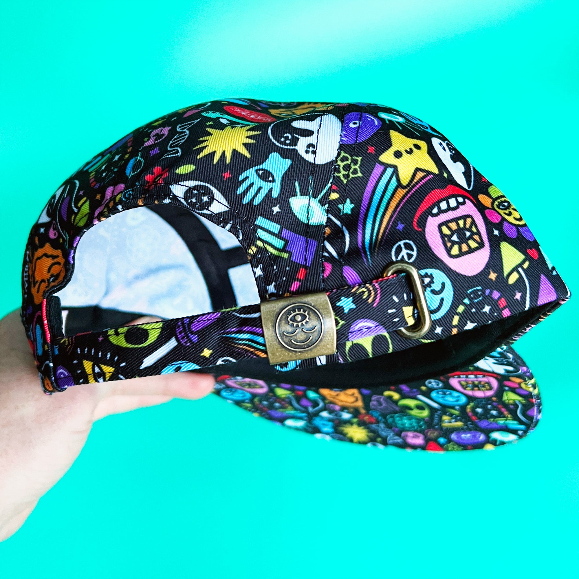 Gorro con patrón de viaje