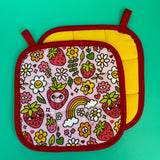Strawbebby Potholder