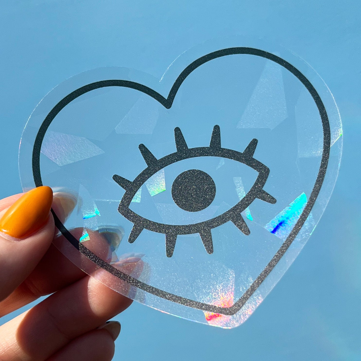 Creador de arcoíris con ojos de corazón