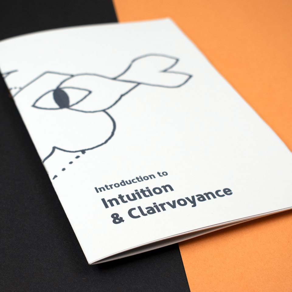 Zine: Introducción a la intuición y la clarividencia